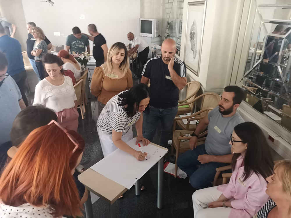 Bosnien Wirtschaftliches Empowerment für gewaltbetroffene Frauen